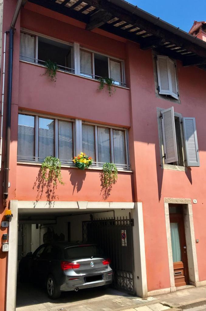 Che Piacere! Udine In Centro Col Posto Auto Apartamento Exterior foto